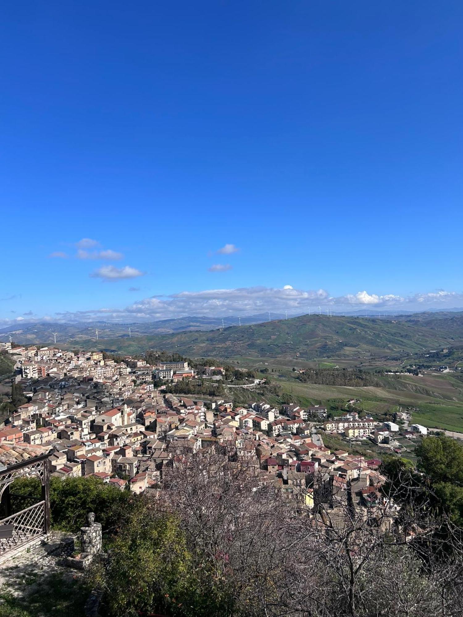 Casa Paradiso Castronuovo di Sicilia Exteriör bild